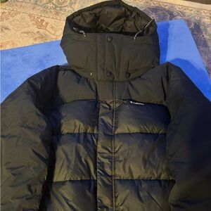 Brand new Columbia puffer coat. Size xl